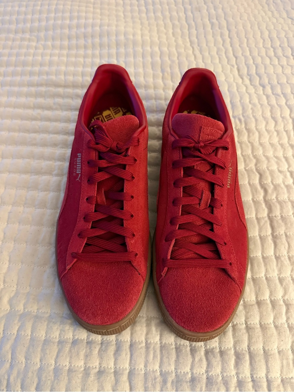 Puma Men's Red Suede Low-Top Sneakers